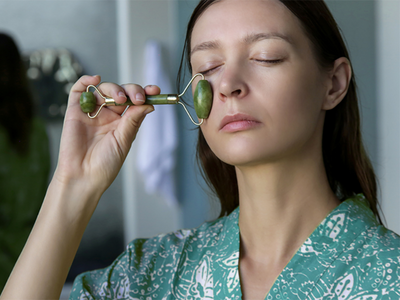 What is facial rolling?