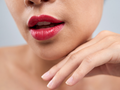 Plump lips without surgery