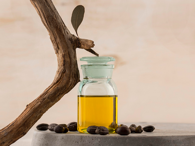 Jojoba Oil for a Luxurious Skin Care Regime